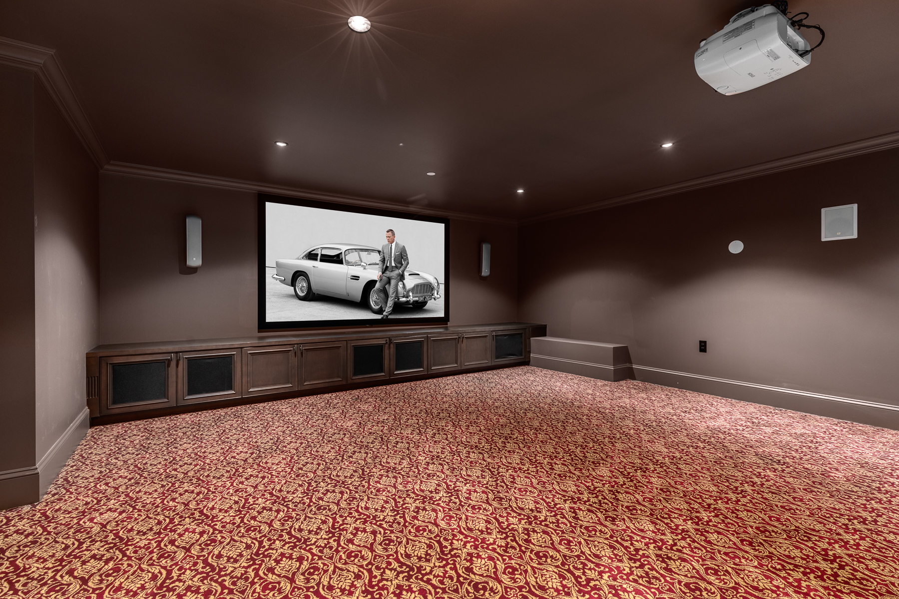 1367 Chartwell Drive